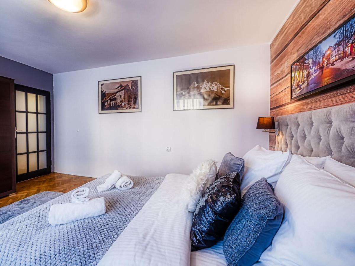 Апартаменти Apartament Krupowki Center Закопане Екстер'єр фото